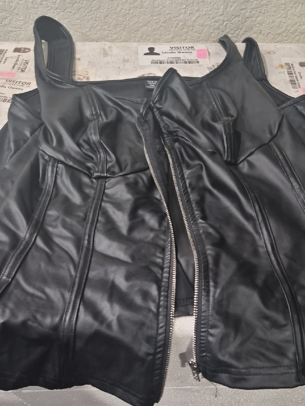 SHEIN Black Faux Leather Corset Zip Tank Jacket